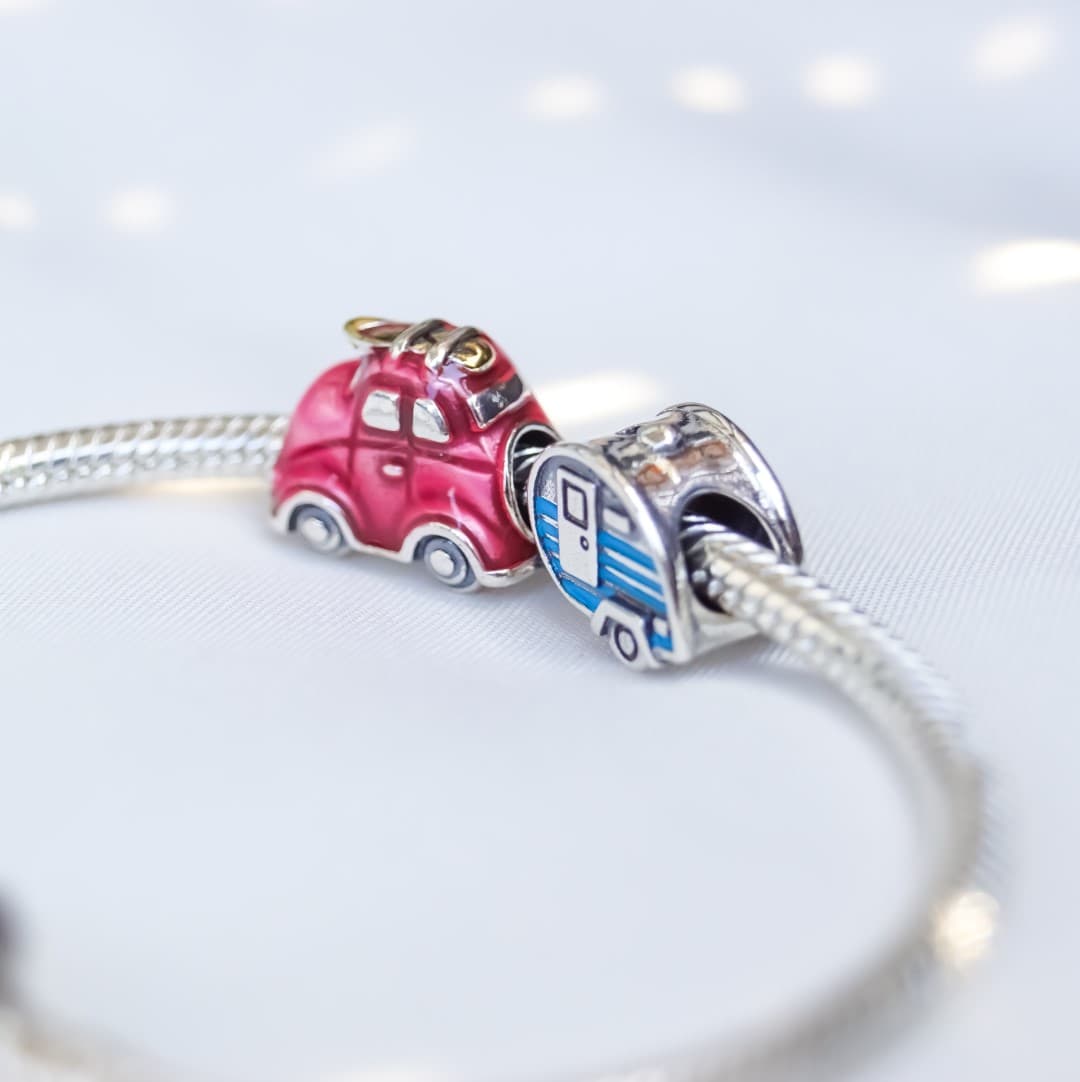 Podwójny Charms Wakacyjny samochód i przyczepa kempingowa Srebro 925