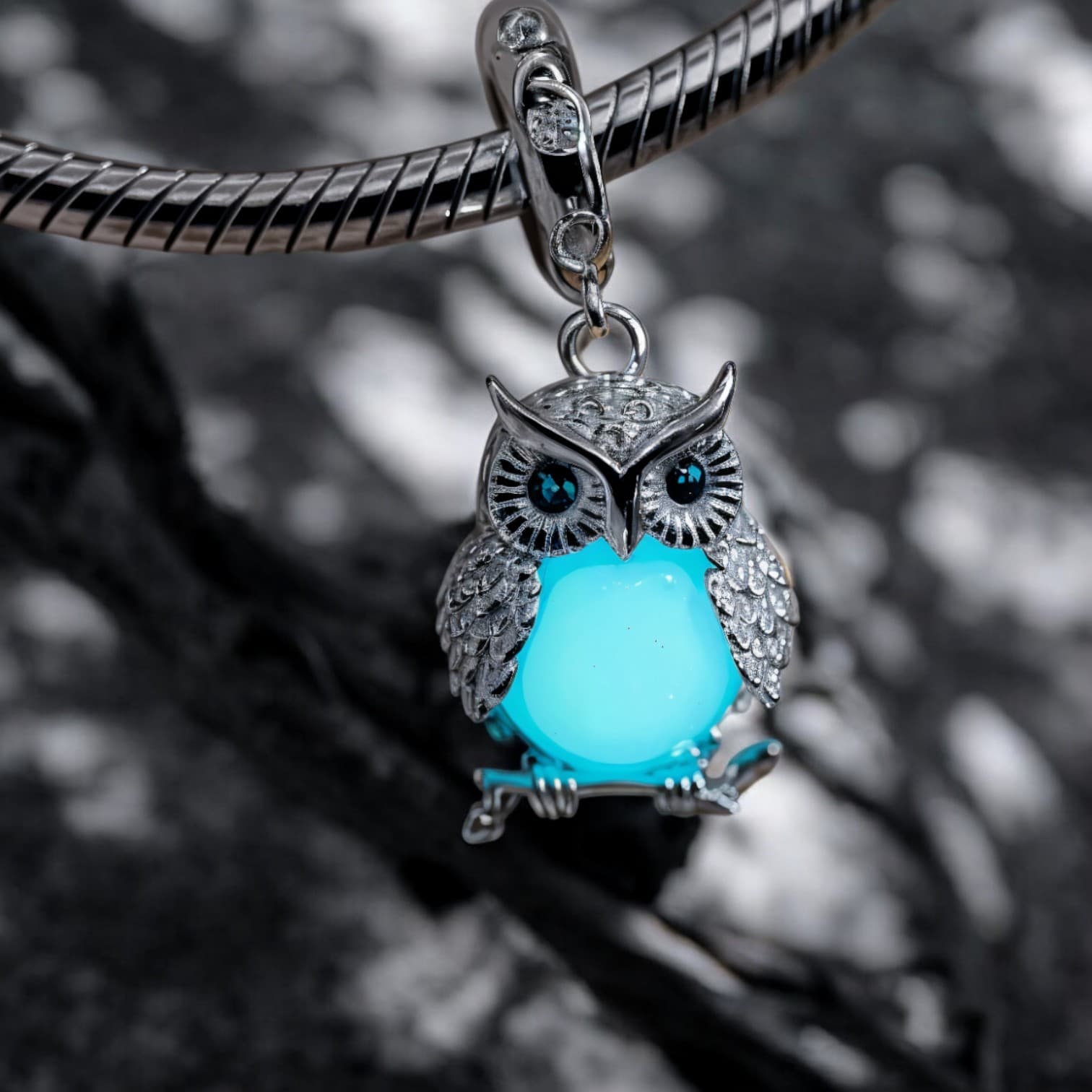 Charms zawieszka Świecąca Sowa srebro 925 luminescencyjna platyna