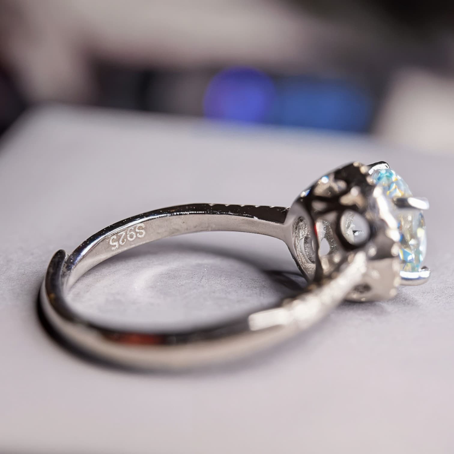 Pierścionek Halo Moissanite 2 ct srebro 925