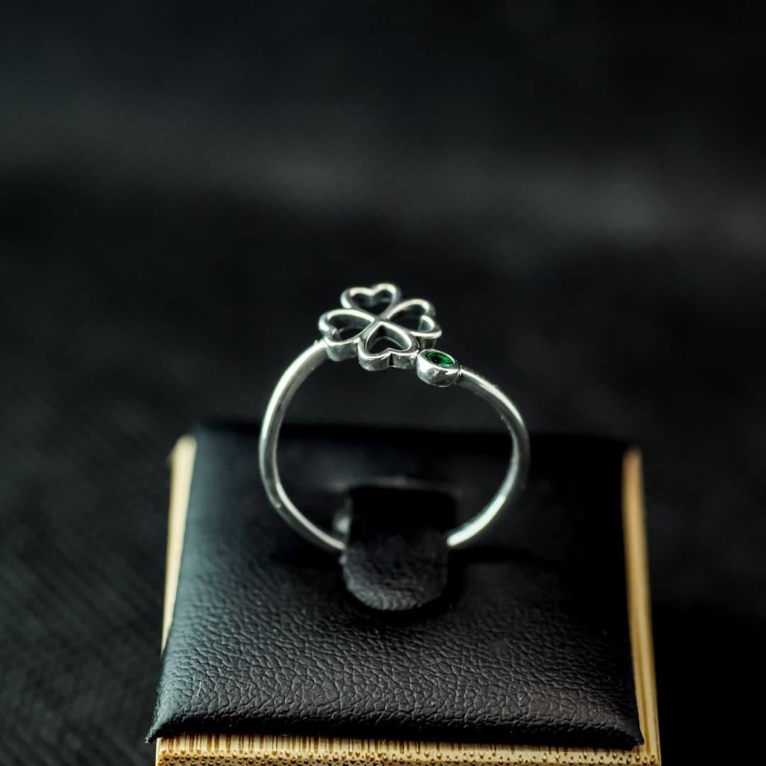 Pierścionek Szczęśliwa Czterolistna Koniczyna srebro 925  talizman szczęścia