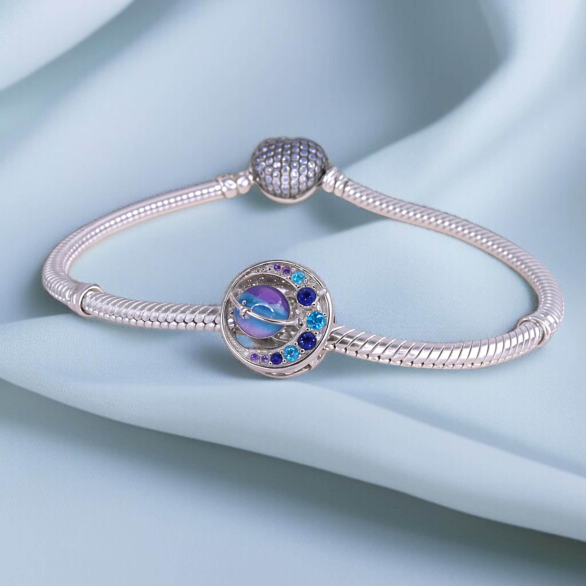 Charms Galaktyczna Podróż Srebro 925 Platyna – Kosmiczny Symbol Nieskończoności