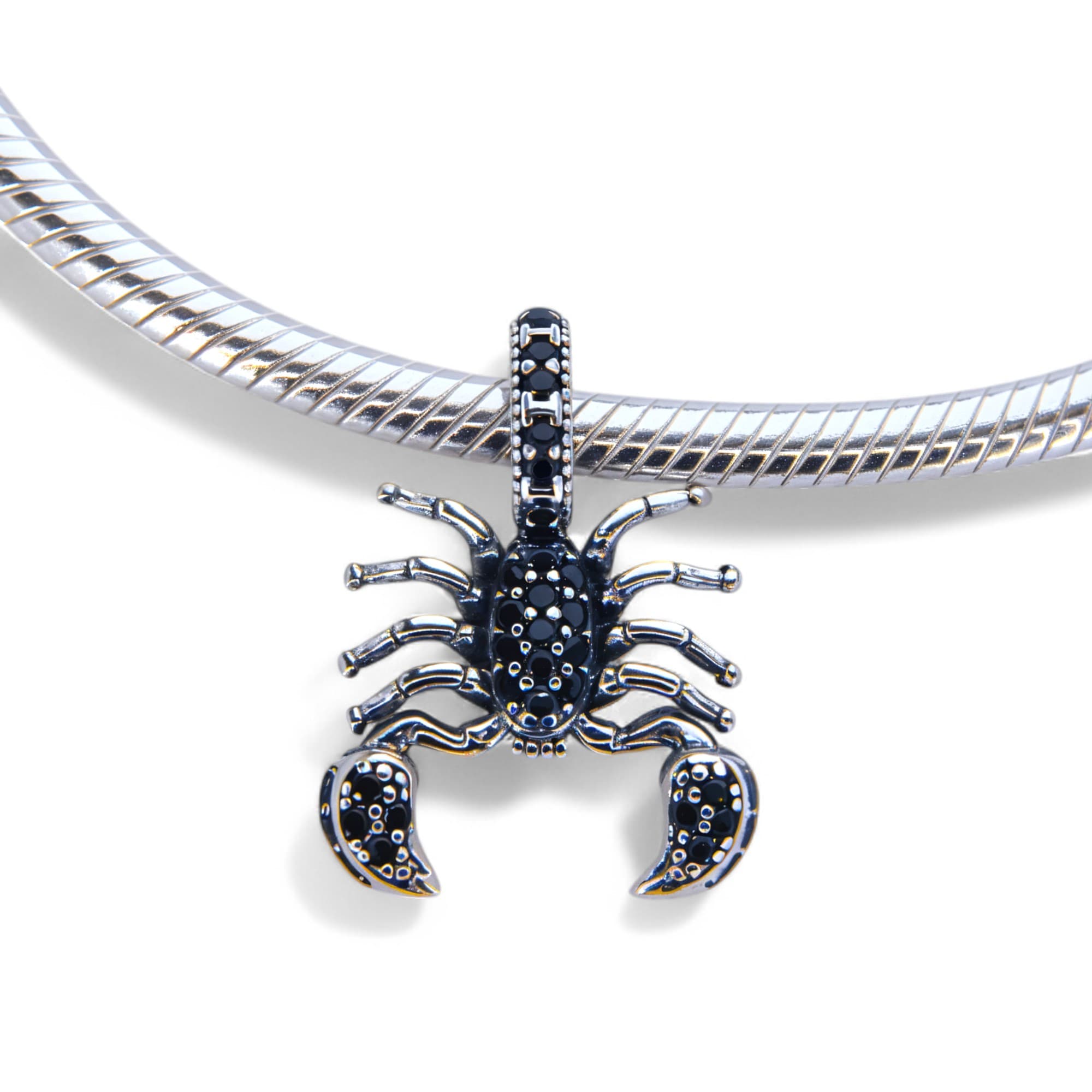 Charms Skorpion Srebro 925