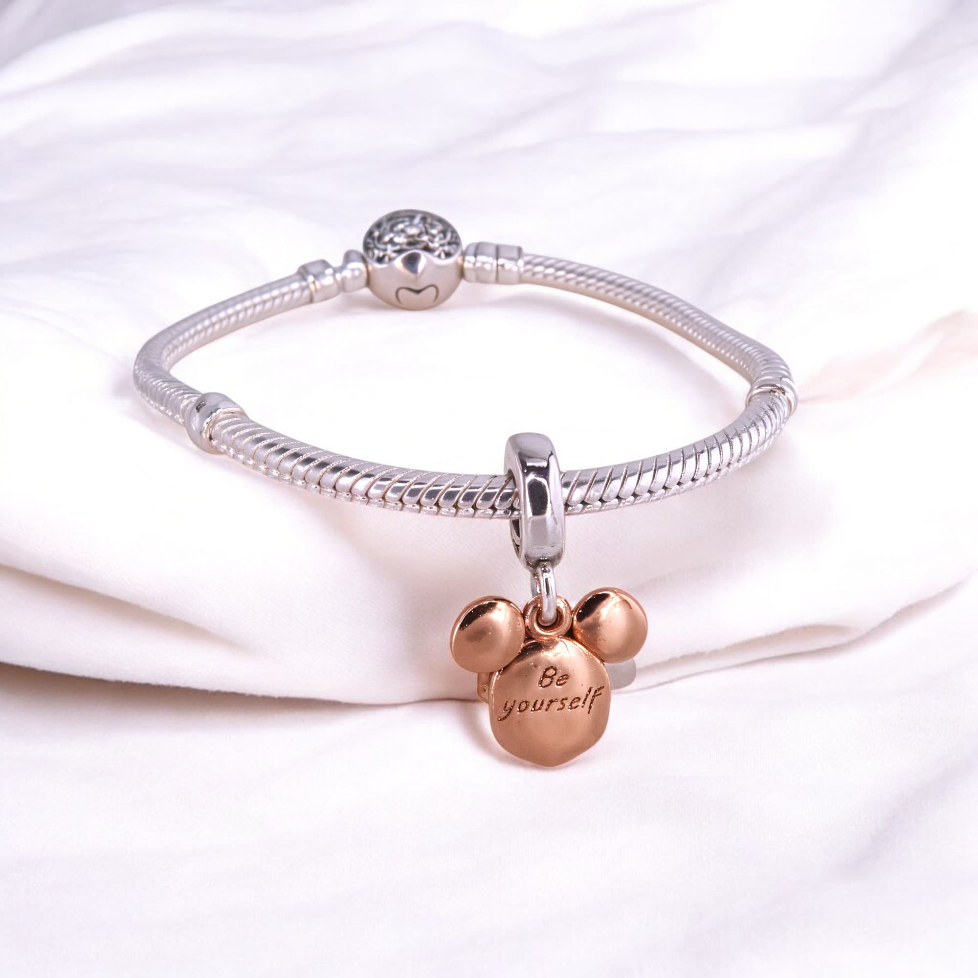 Charms zawieszka MYSZKA MIKI Mickey srebro 925