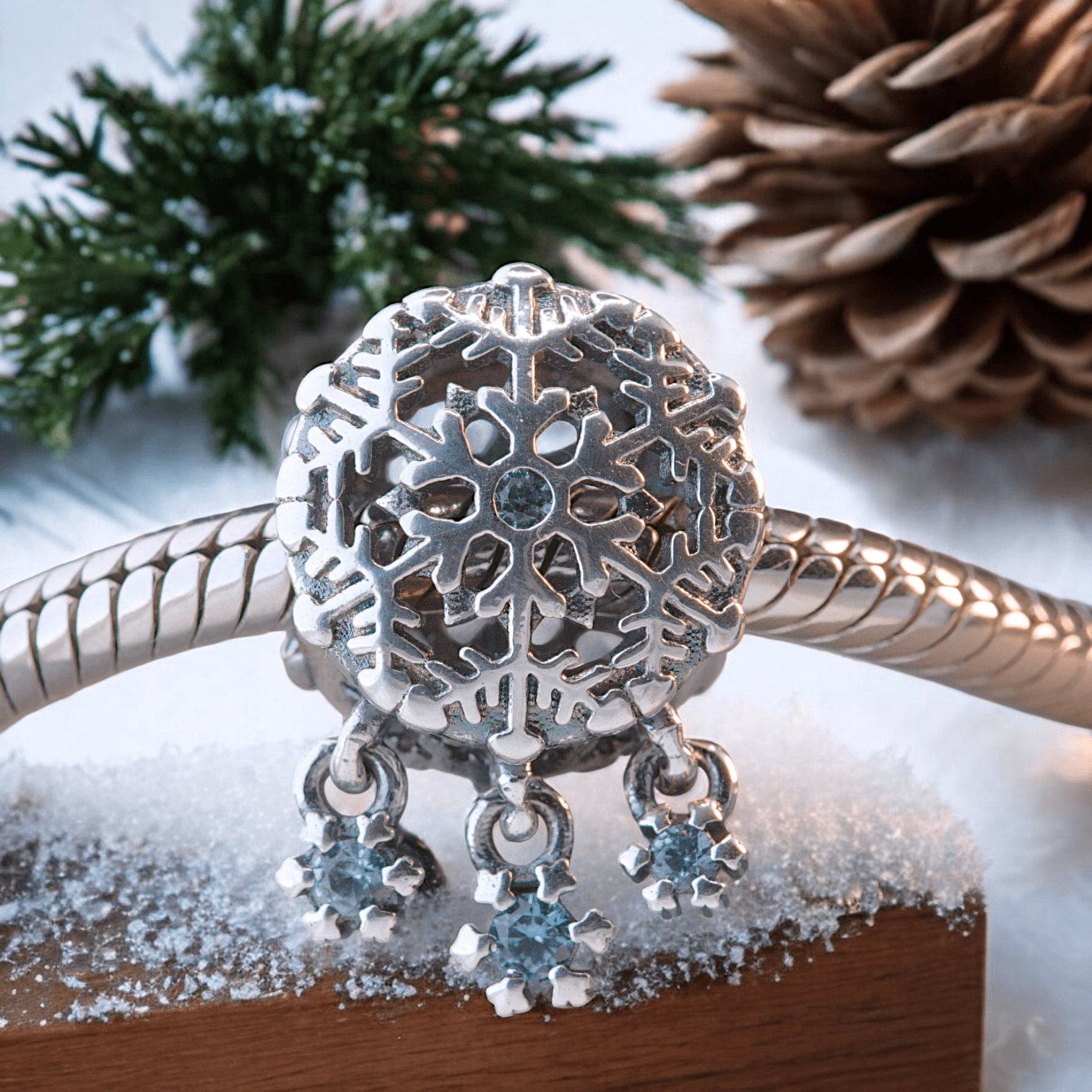 Charms zawieszka PŁATEK ŚNIEGU śnieżka  srebro 925