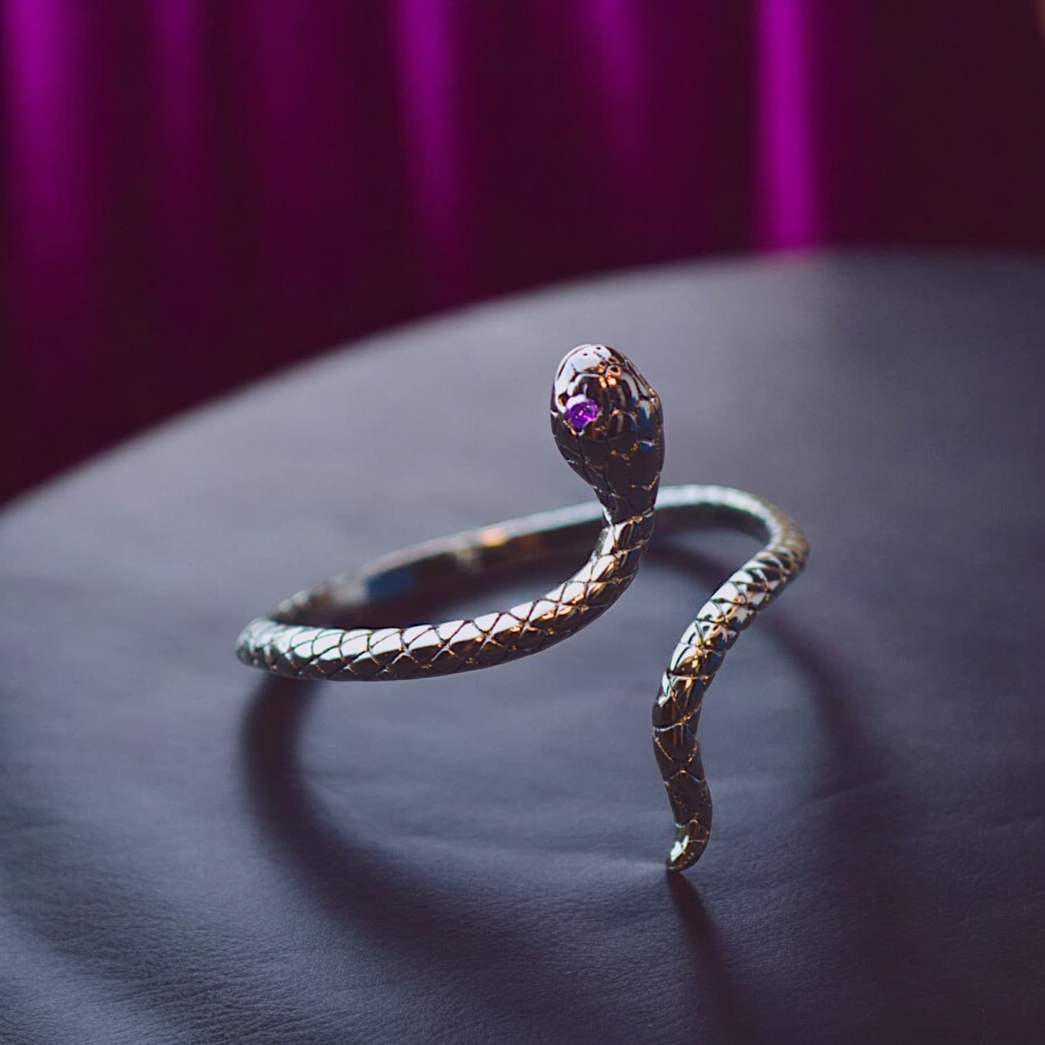 Pierścionek Czarny wąż srebro 925 i czarne złoto