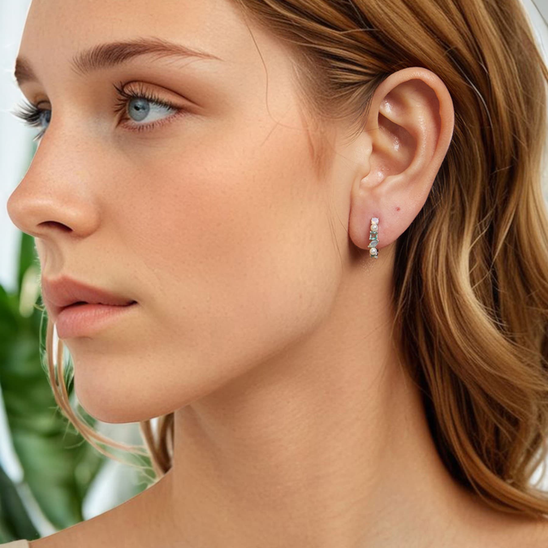 Delikatne Kolczyki Tęczowe kwadrat koła srebro 925 perła opal