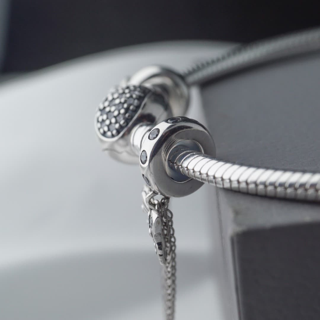 Łańcuszek zabezpieczający do bransoletki Pandora Motyle srebro 925 platyna