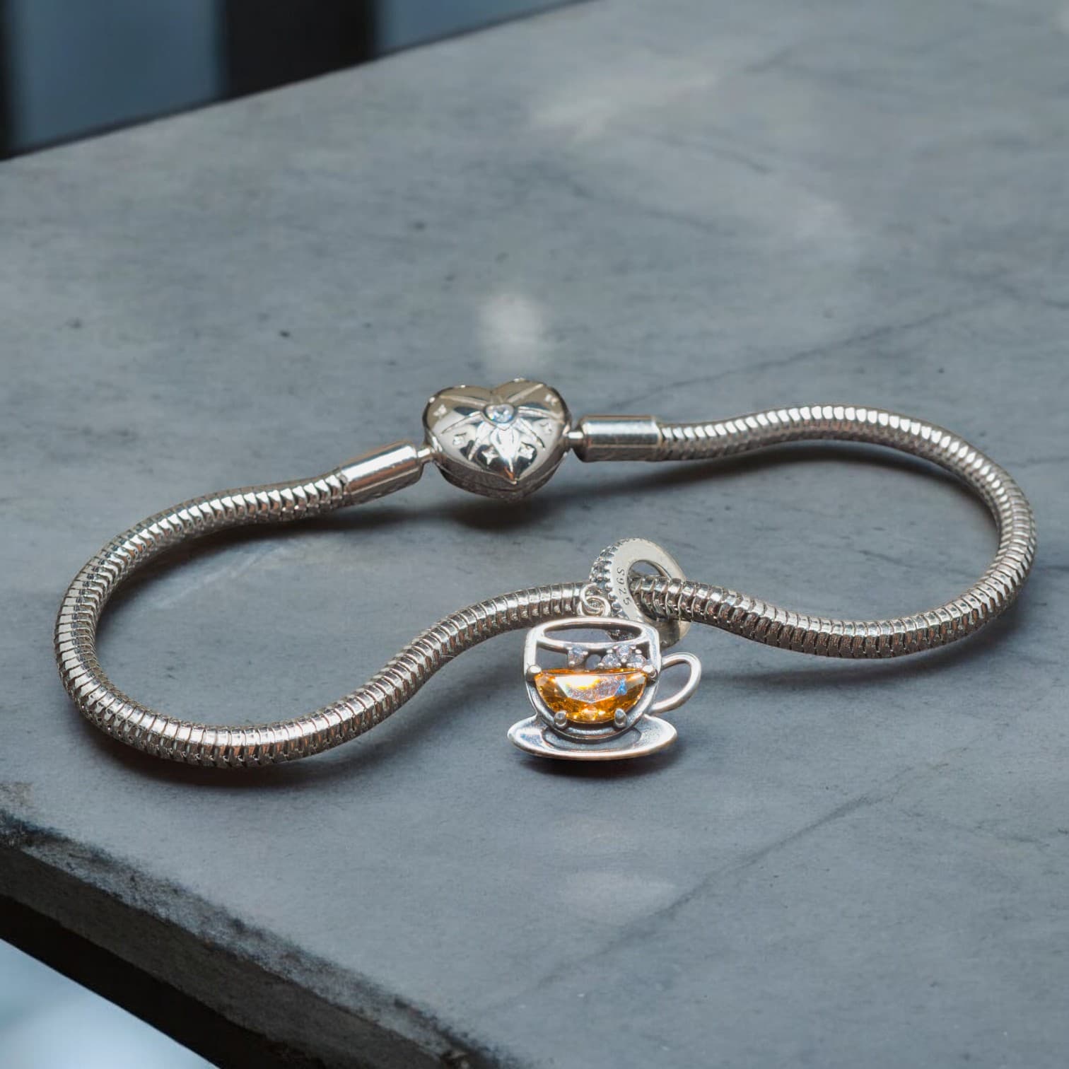 Charms FILIŻANKA HERBATY 925 srebro kawa