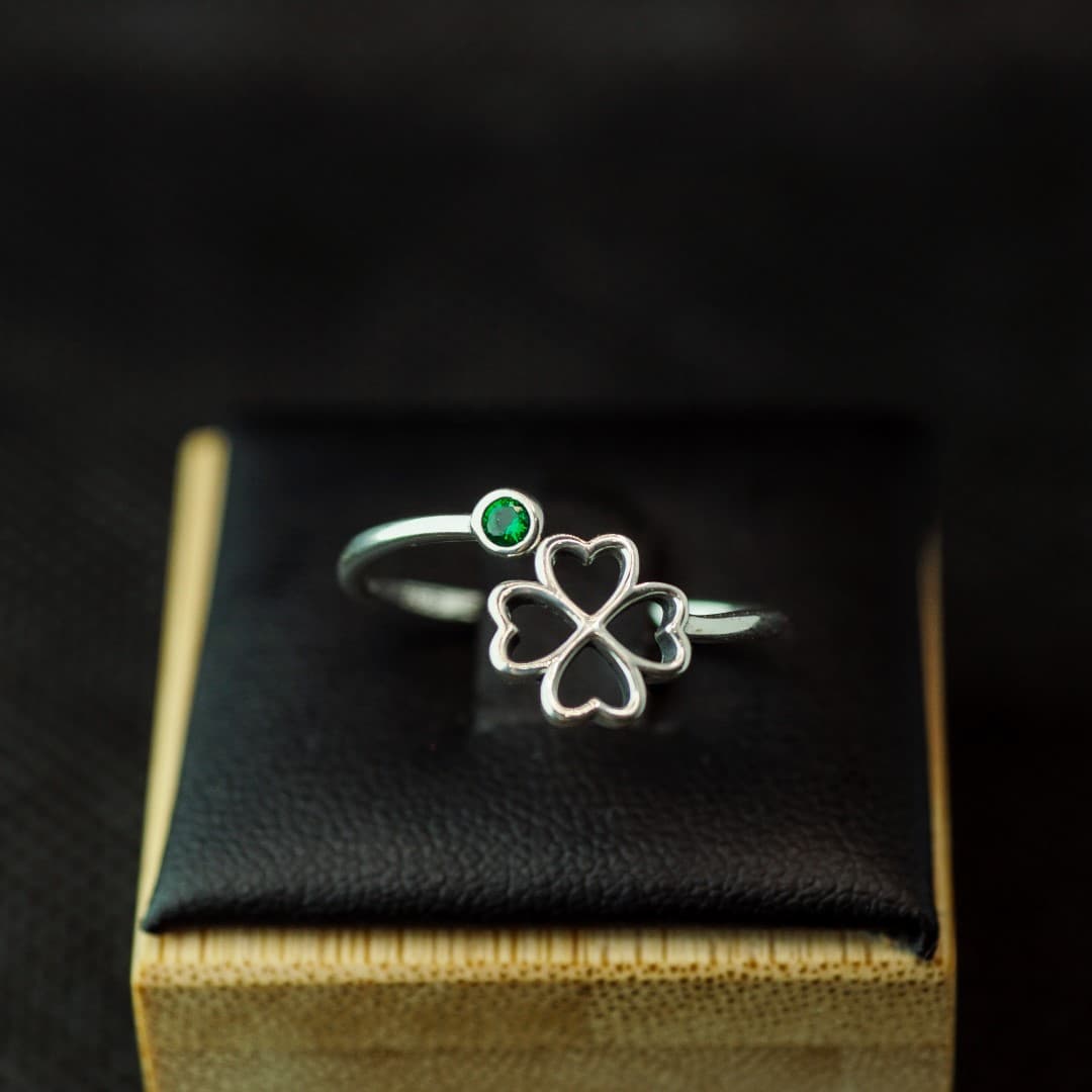 Pierścionek Szczęśliwa Czterolistna Koniczyna srebro 925  talizman szczęścia