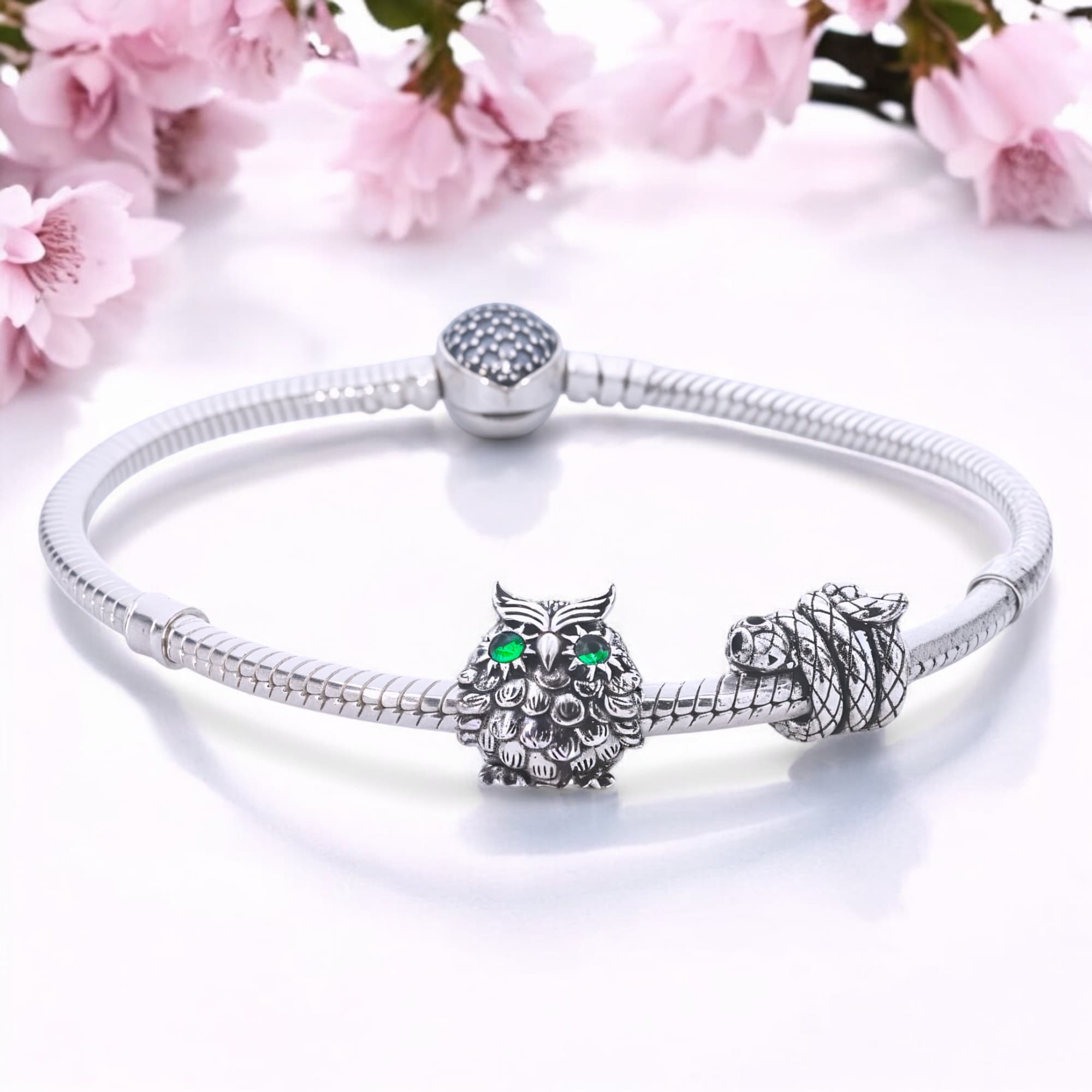 Charms zawieszka Sówka Puchacz srebro 925 opal zielony sowa