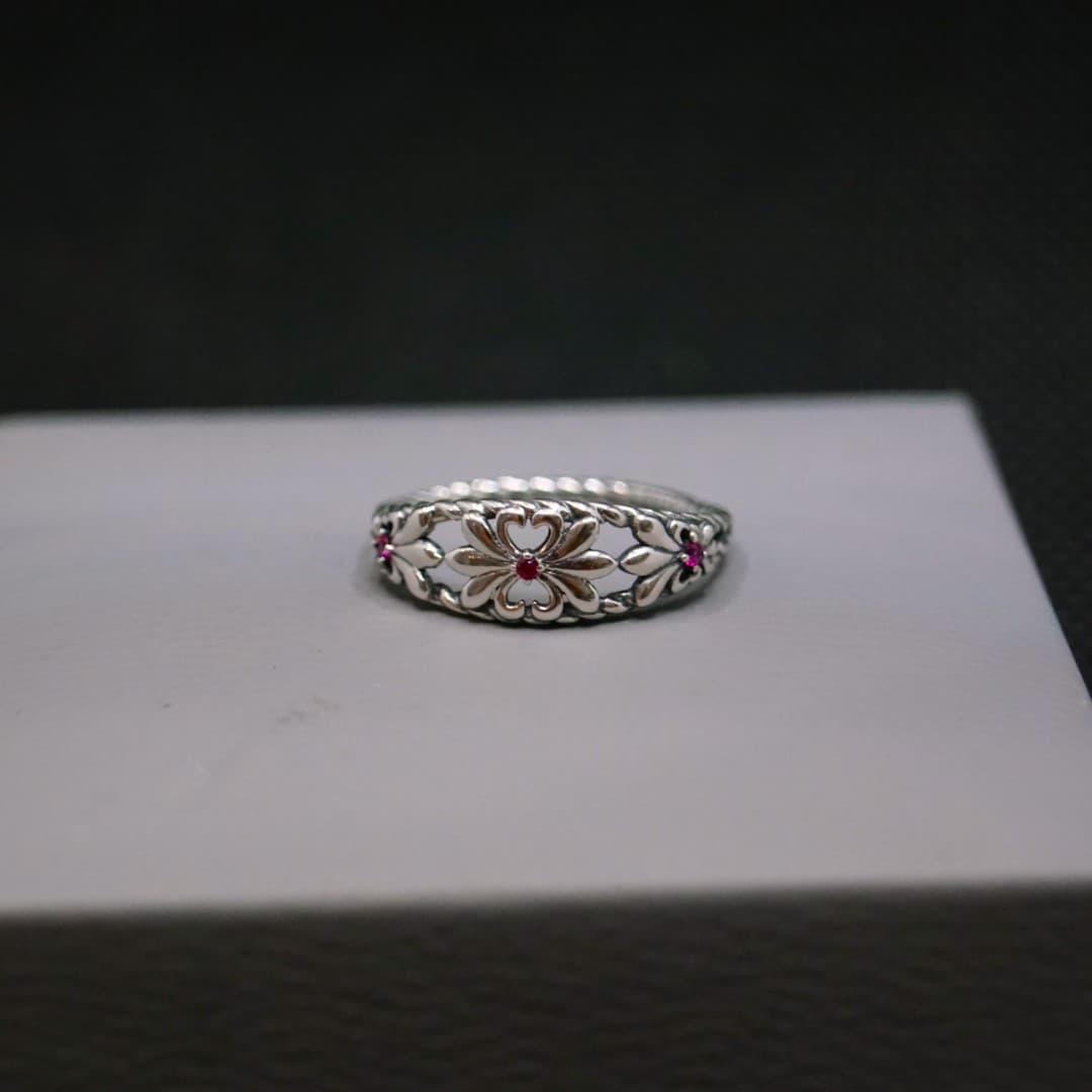 Antyczny pierścionek Kwiat Irys srebro 925