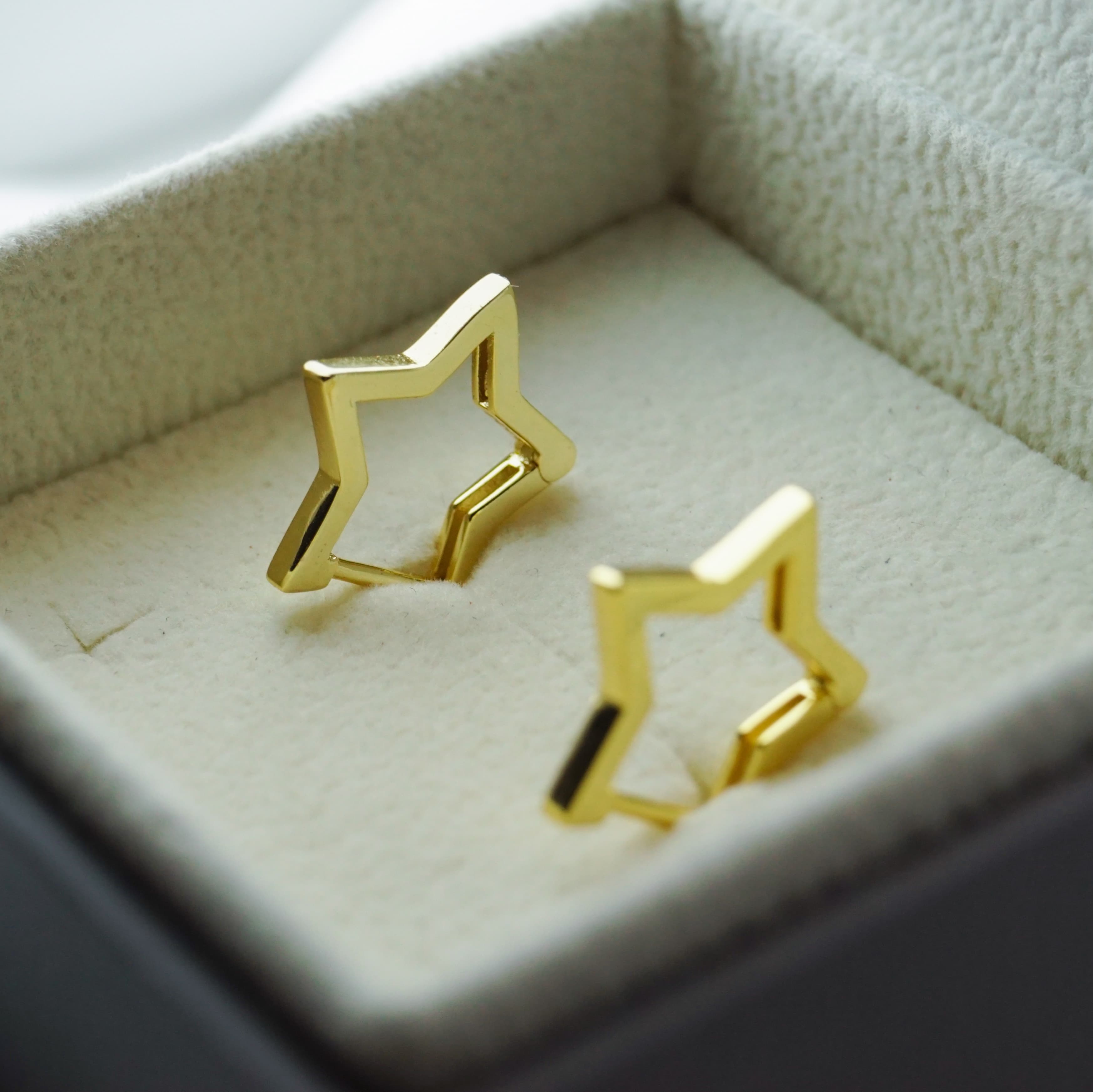 Gwiazdki kolczyki złote srebro 925 gwiazdy