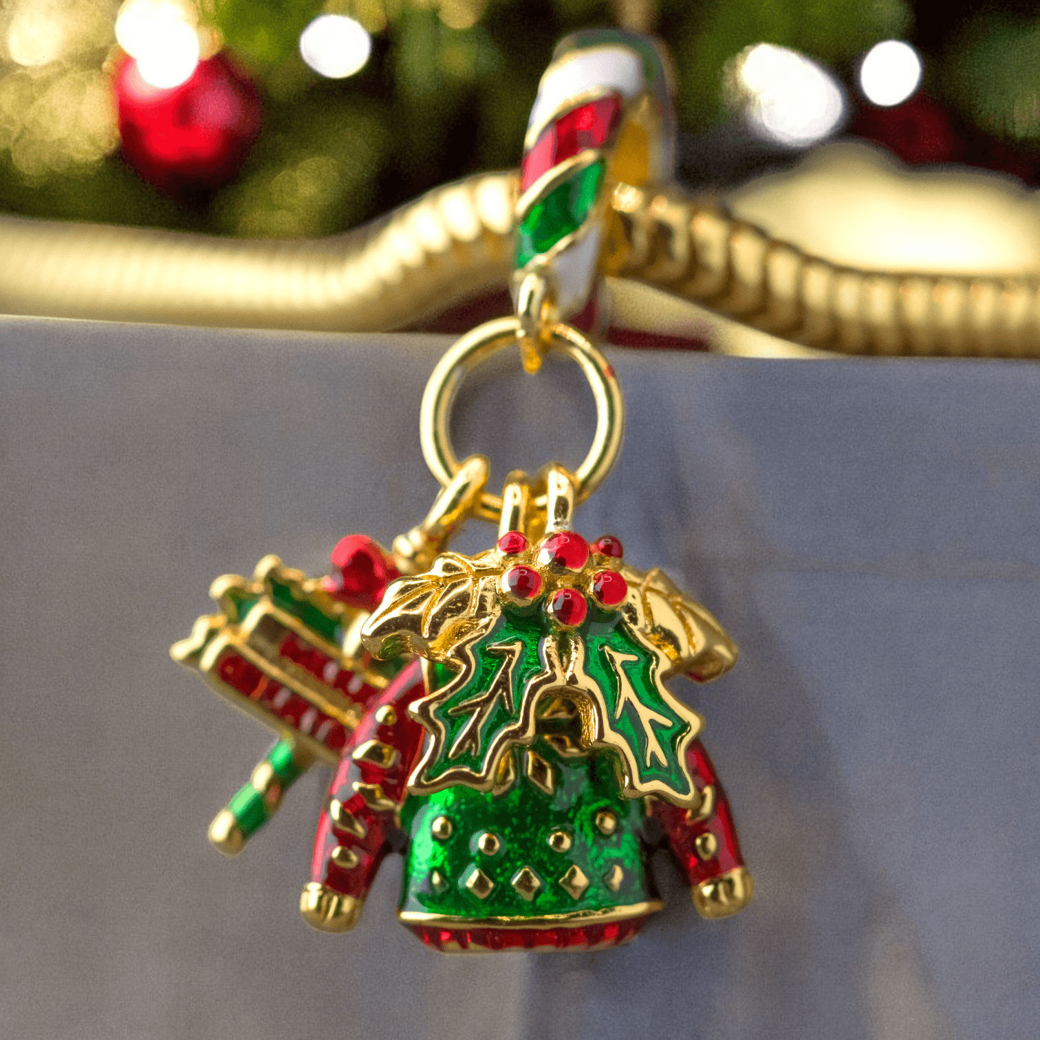 Charms ŚWIĄTECZNY jemioła sweter potrójny złoty srebro 925