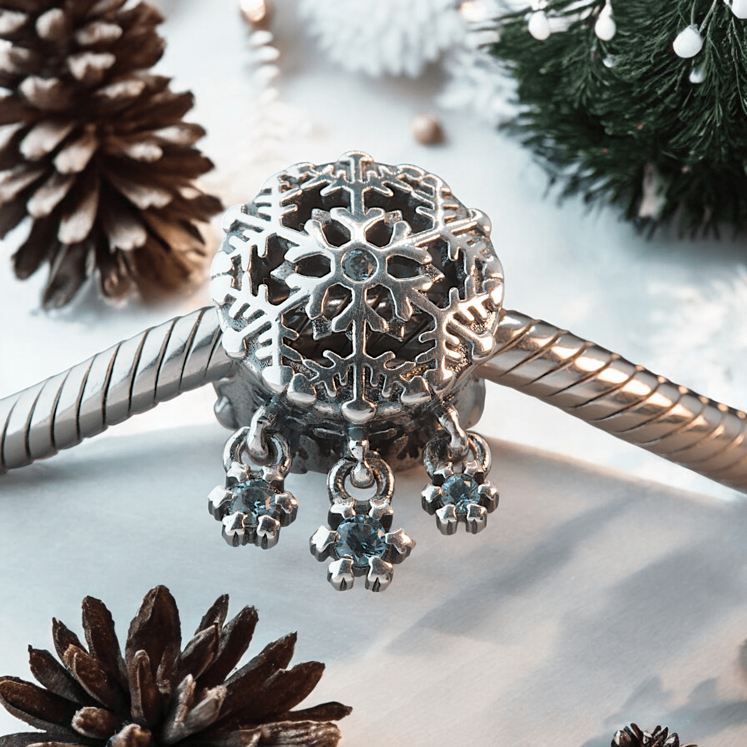 Charms zawieszka PŁATEK ŚNIEGU śnieżka  srebro 925