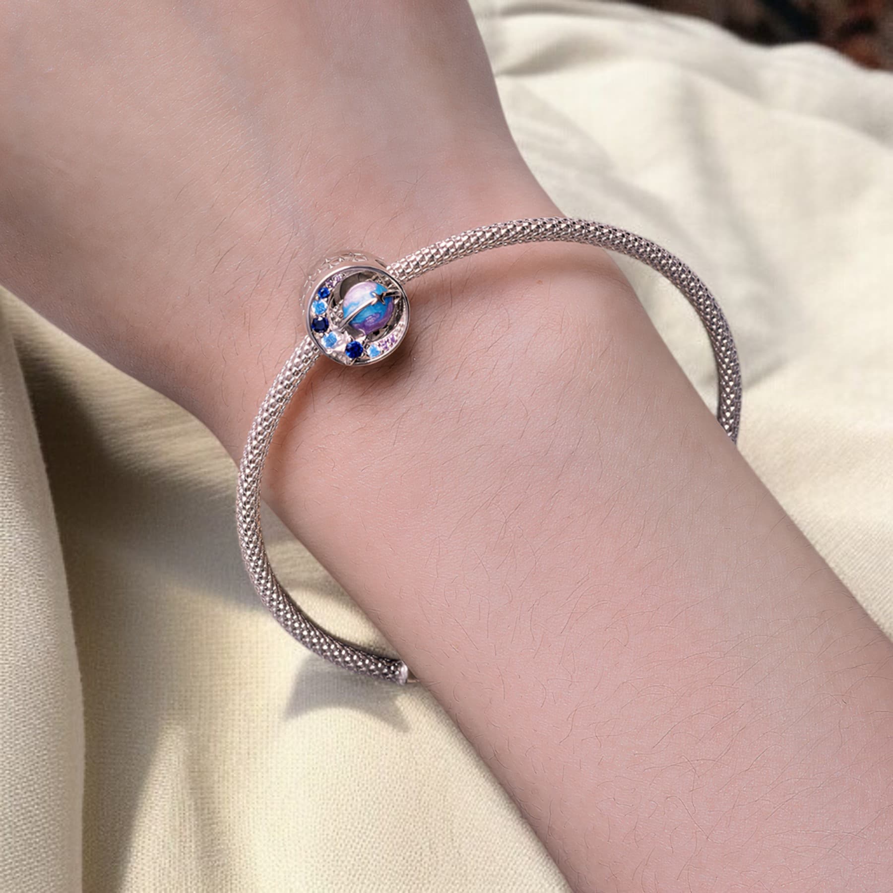 Charms Galaktyczna Podróż Srebro 925 Platyna – Kosmiczny Symbol Nieskończoności