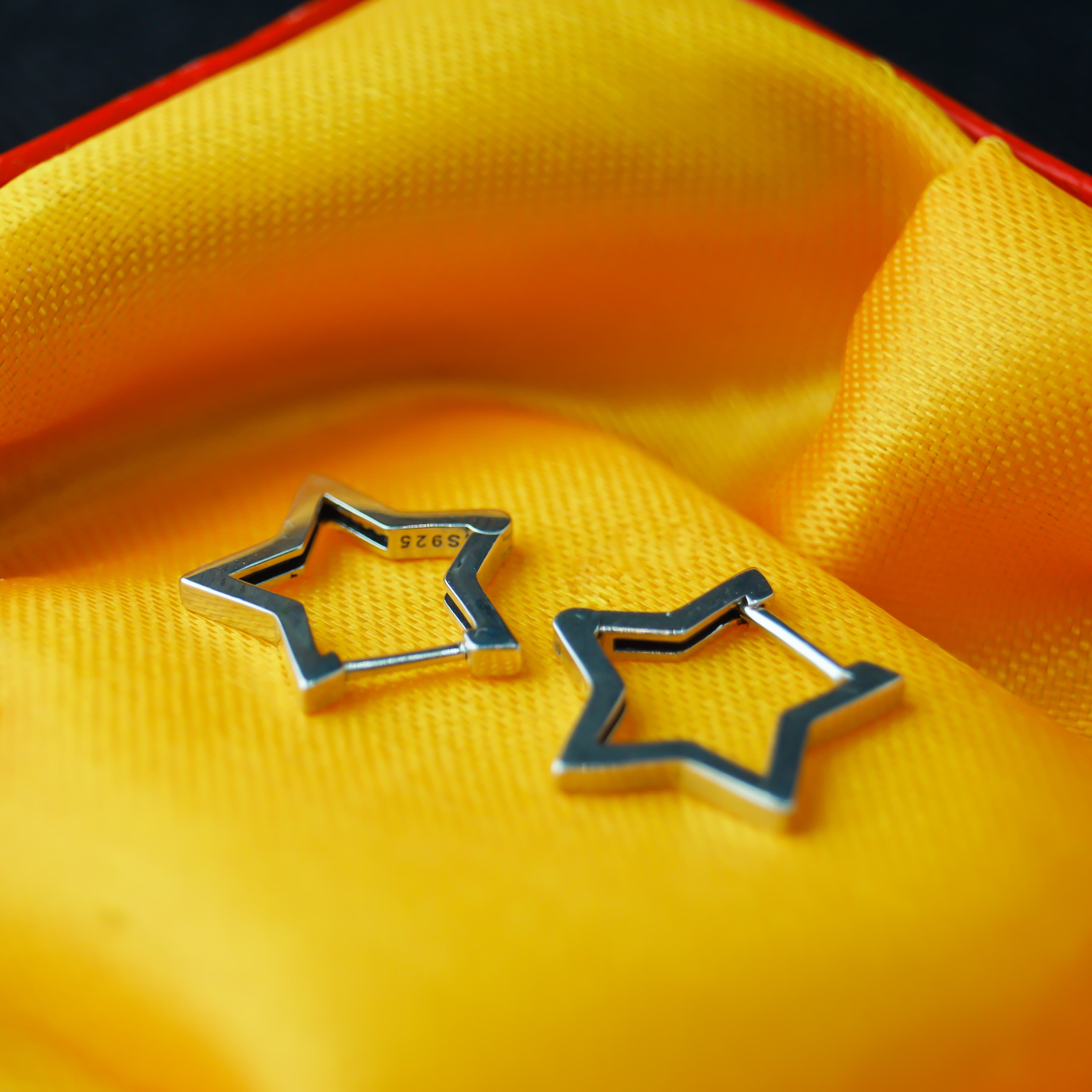 Gwiezdne Kolczyki srebro 925 gwiazdki