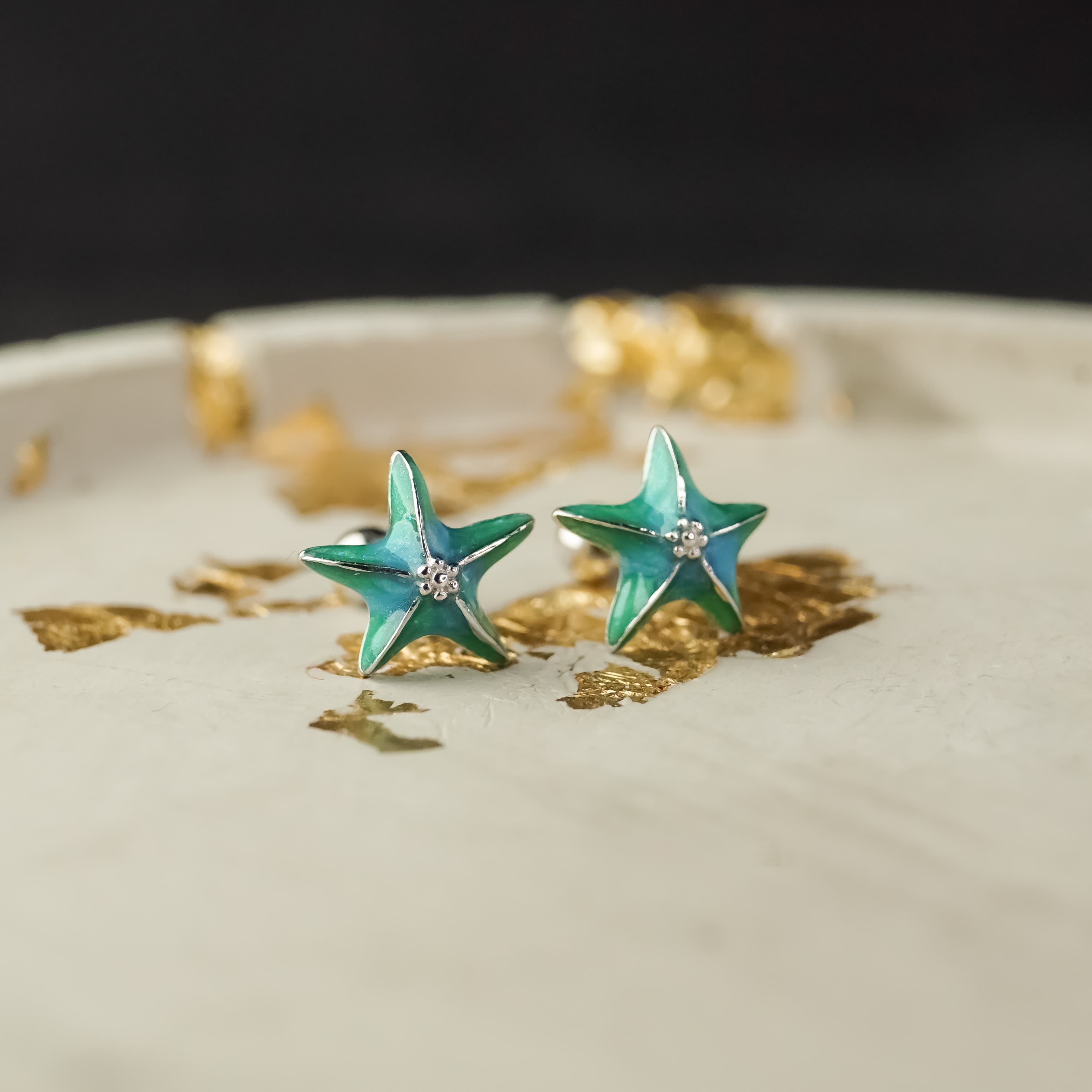Małe kolczyki srebro 925 oceaniczna rozgwiazda sztyft wakacyjna