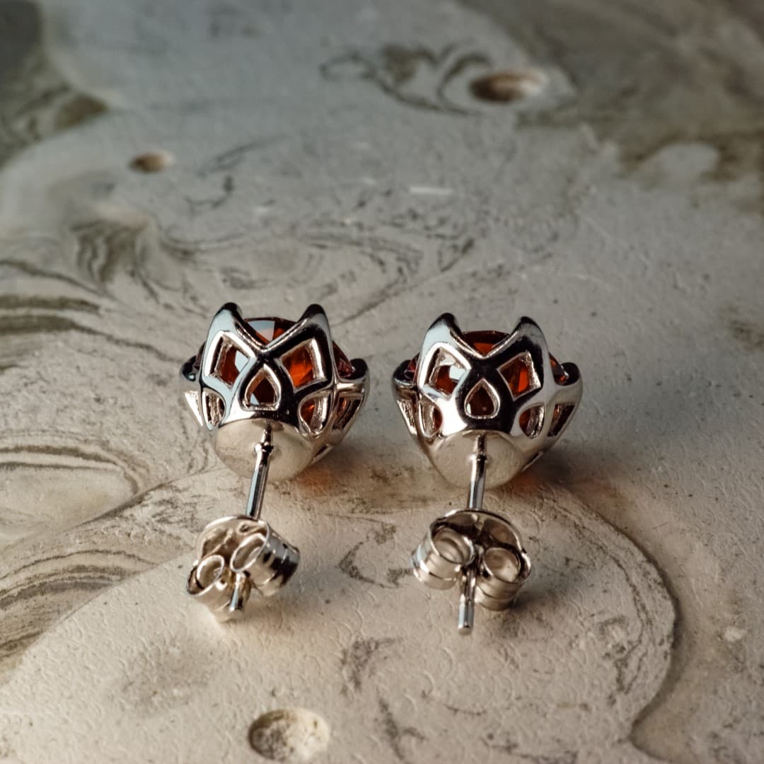 Kolczyki sztyft czerwone Rubin  Moissanit diament laboratoryjny diament