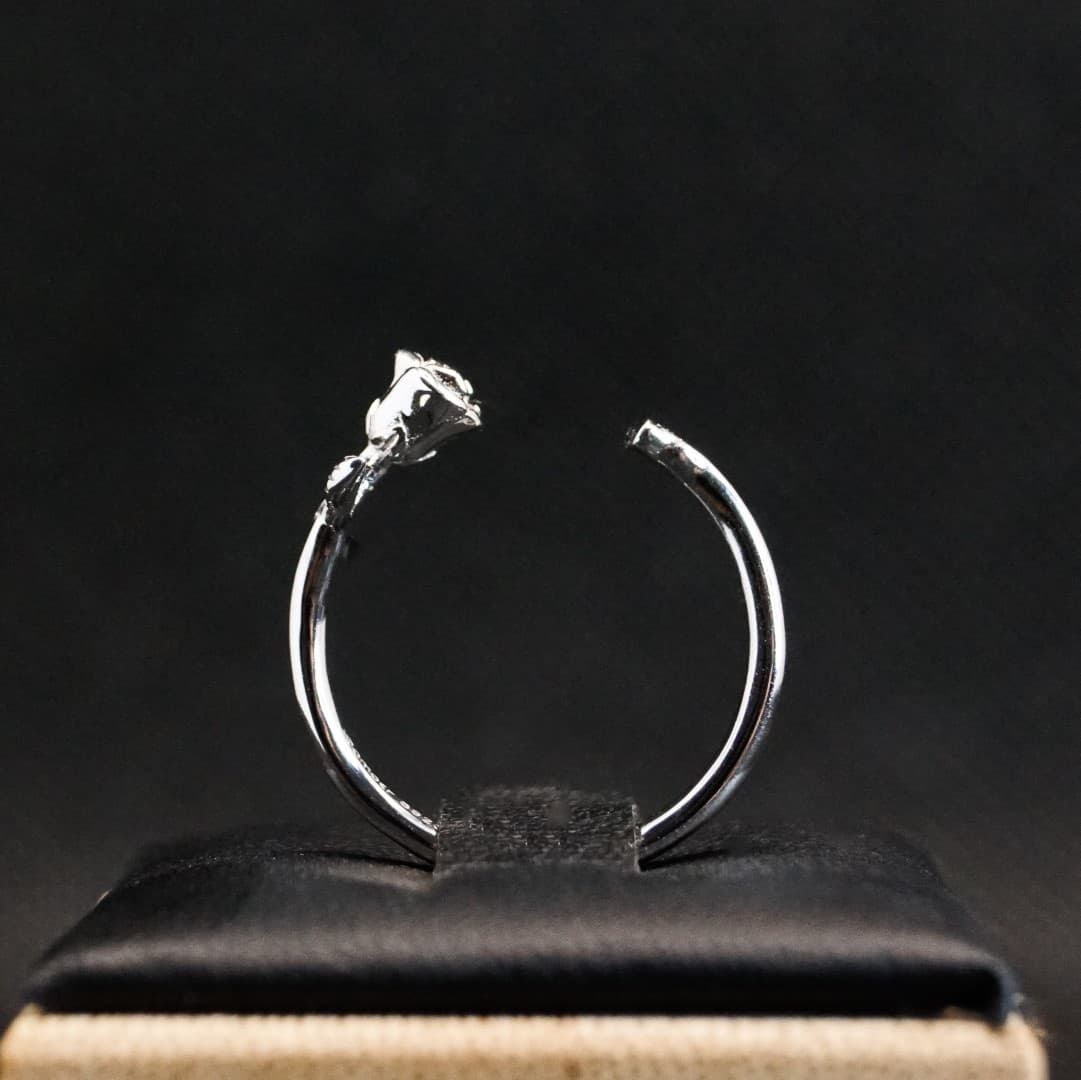 Pierścionek Róża srebro 925 platyna