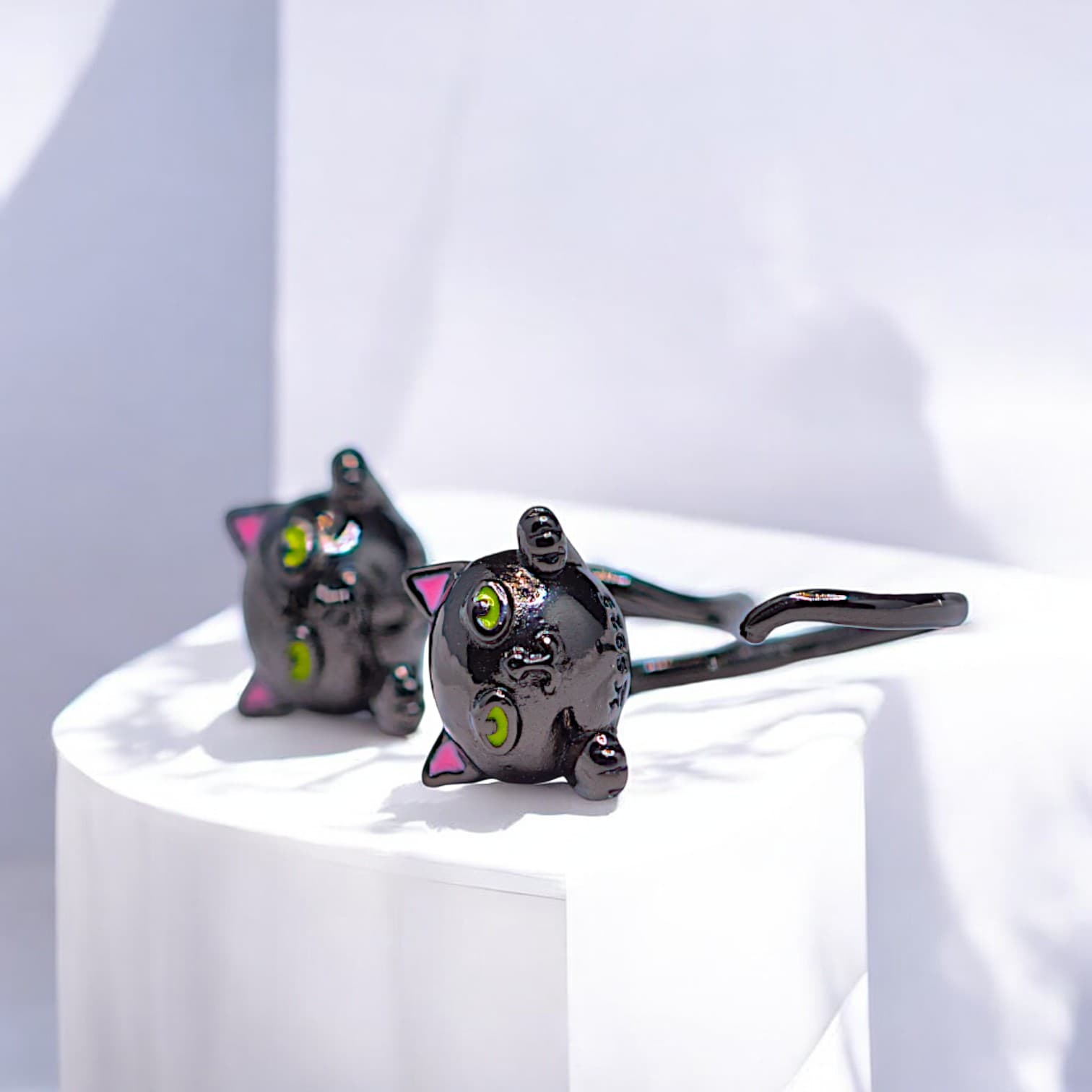 Kolczyki CZARNY KOTEK srebro 925 i czarne złoto