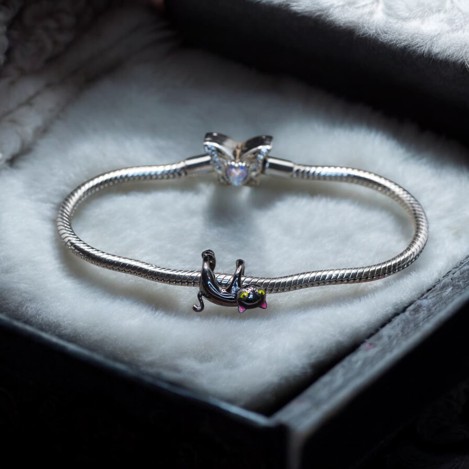 Charms Premium CZARNY KOT srebro 925 Czarne złoto