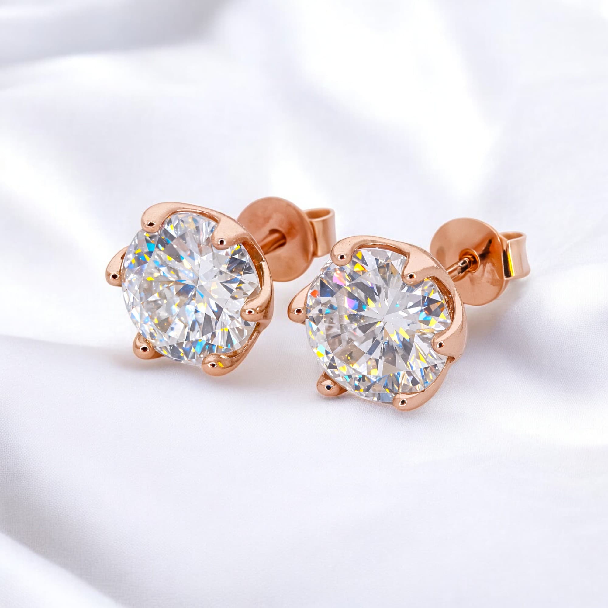 Kolczyki śnieżna zamieć Moissanit 2 x 2ct 8 mm średnicy