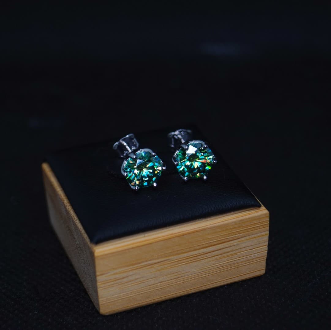 Kolczyki z diamentem Moissanite zielono niebieski Srebro 925 Moissanit