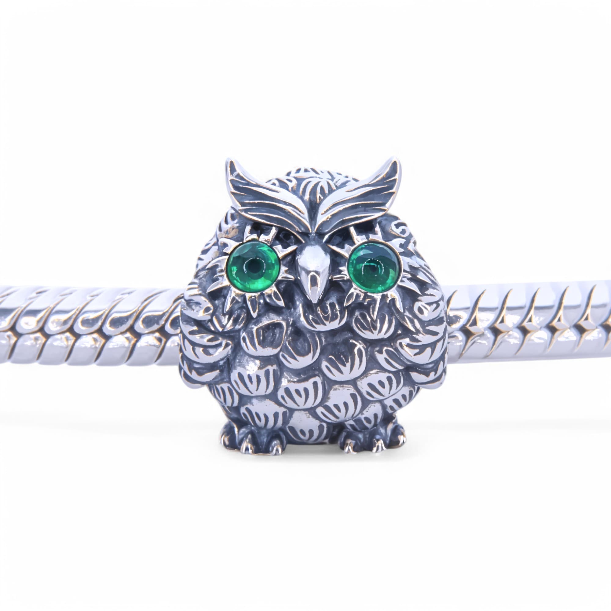 Charms zawieszka Sówka Puchacz srebro 925 opal zielony sowa
