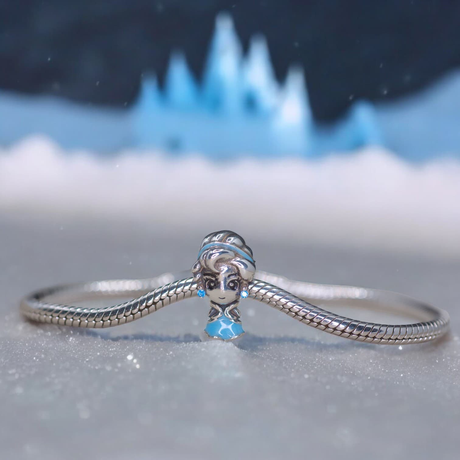 Charms ELSA KRÓLOWA LODU srebro 925 kraina śniegu