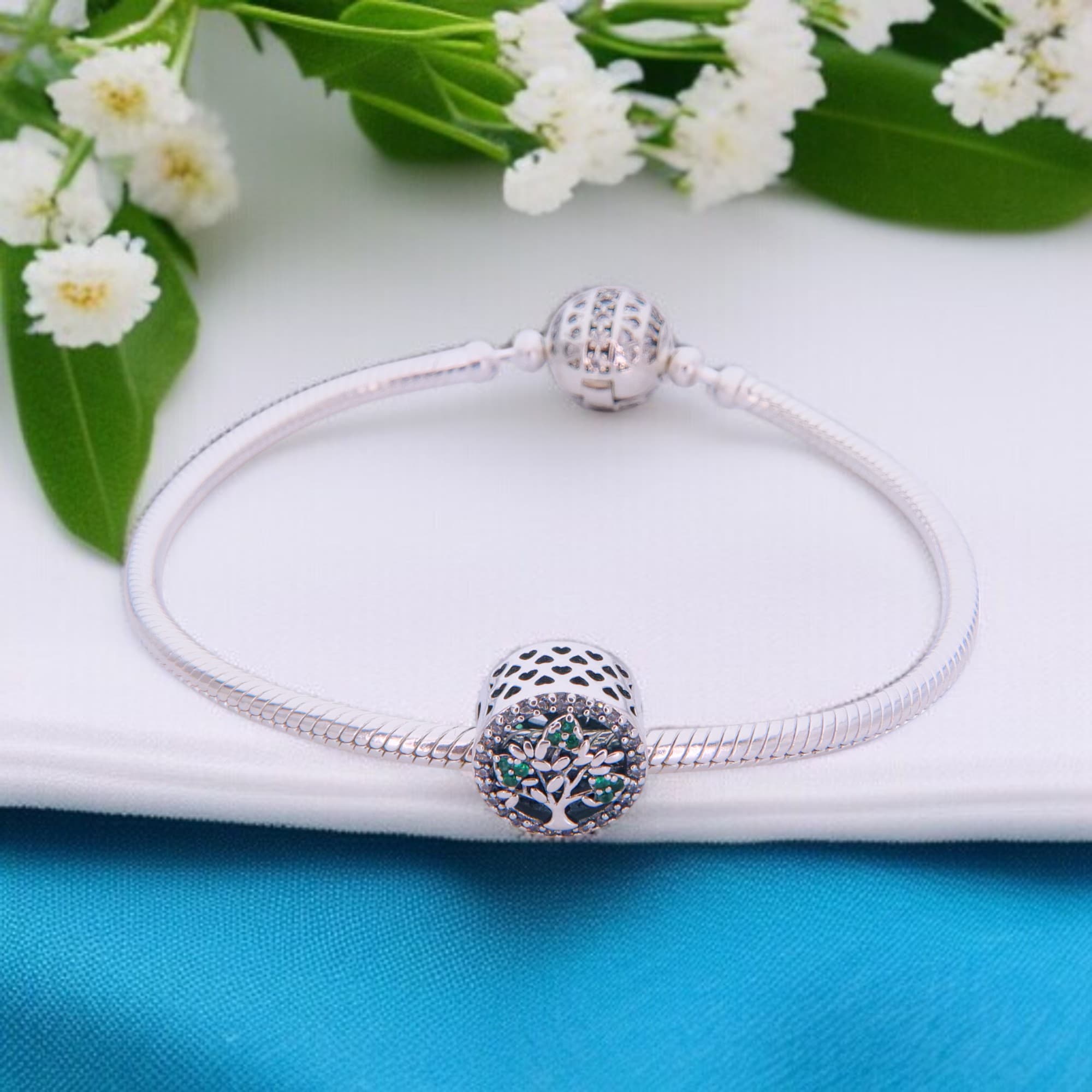 Zawieszka Charms Drzewo życia srebro 925 koralik rodzina