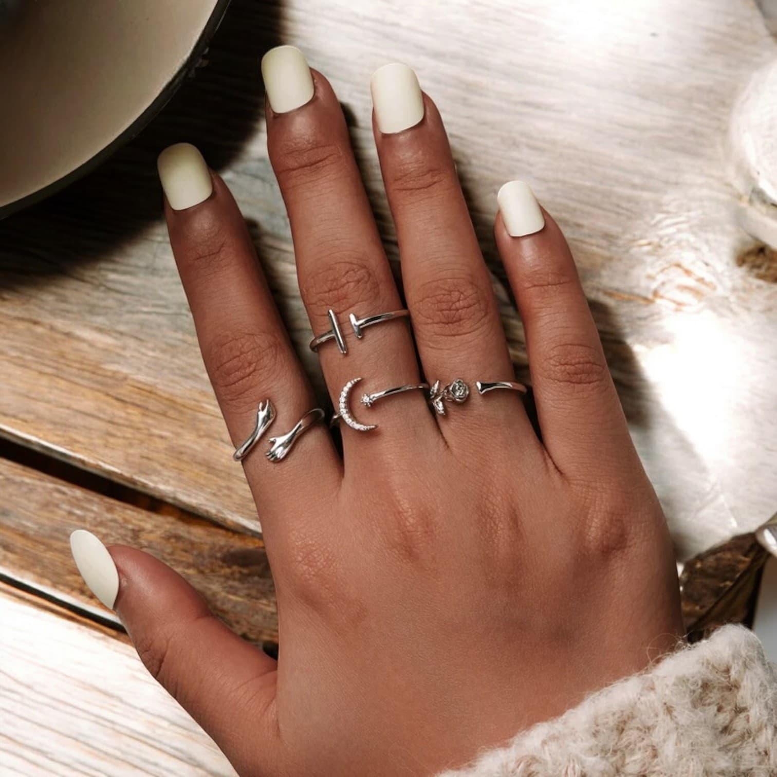 Pierścionek PRZYTULENIE srebro 925 przytul mnie Hug regulowany