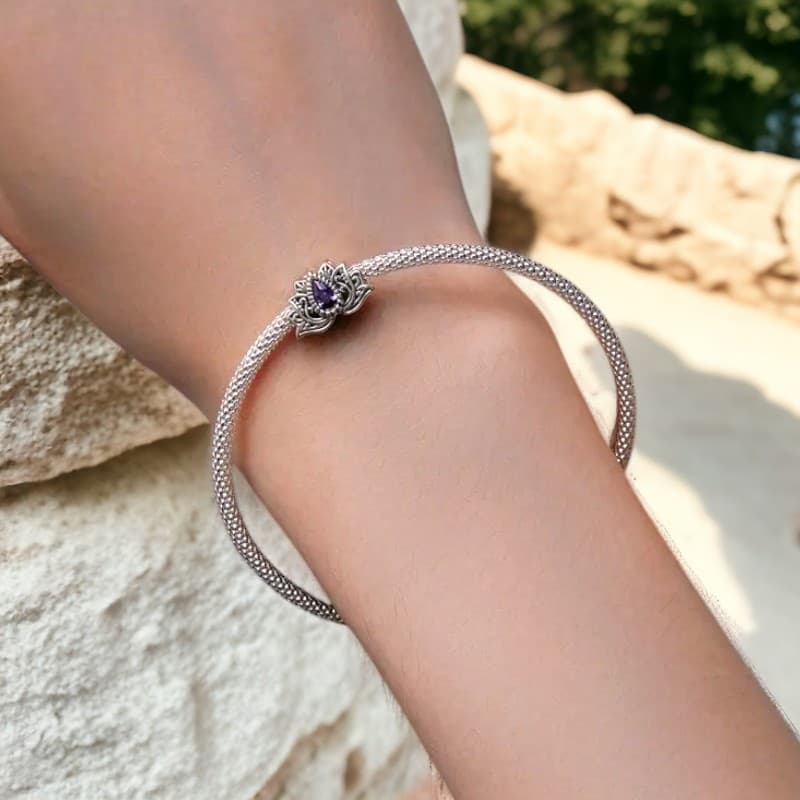 Charms Kwiat lotosu srebro 925 cyrkonie