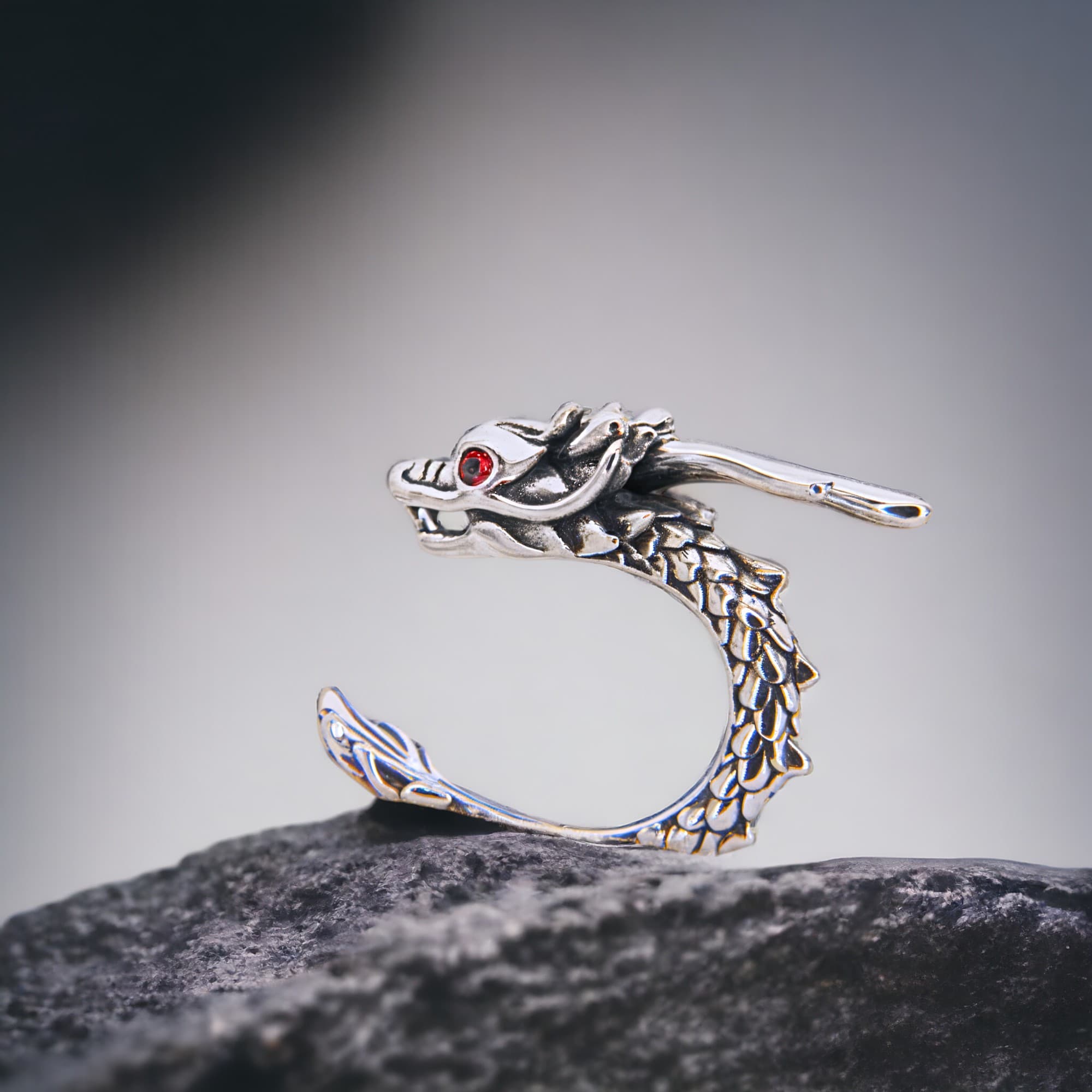 Nausznica kolczyk SMOK fantasy unikalny SREBRO 925