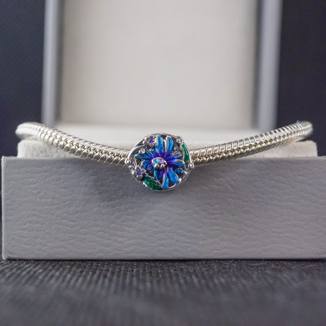 Charms do Pandora Kwiat srebro 925 oksydowane małe arcydzieło