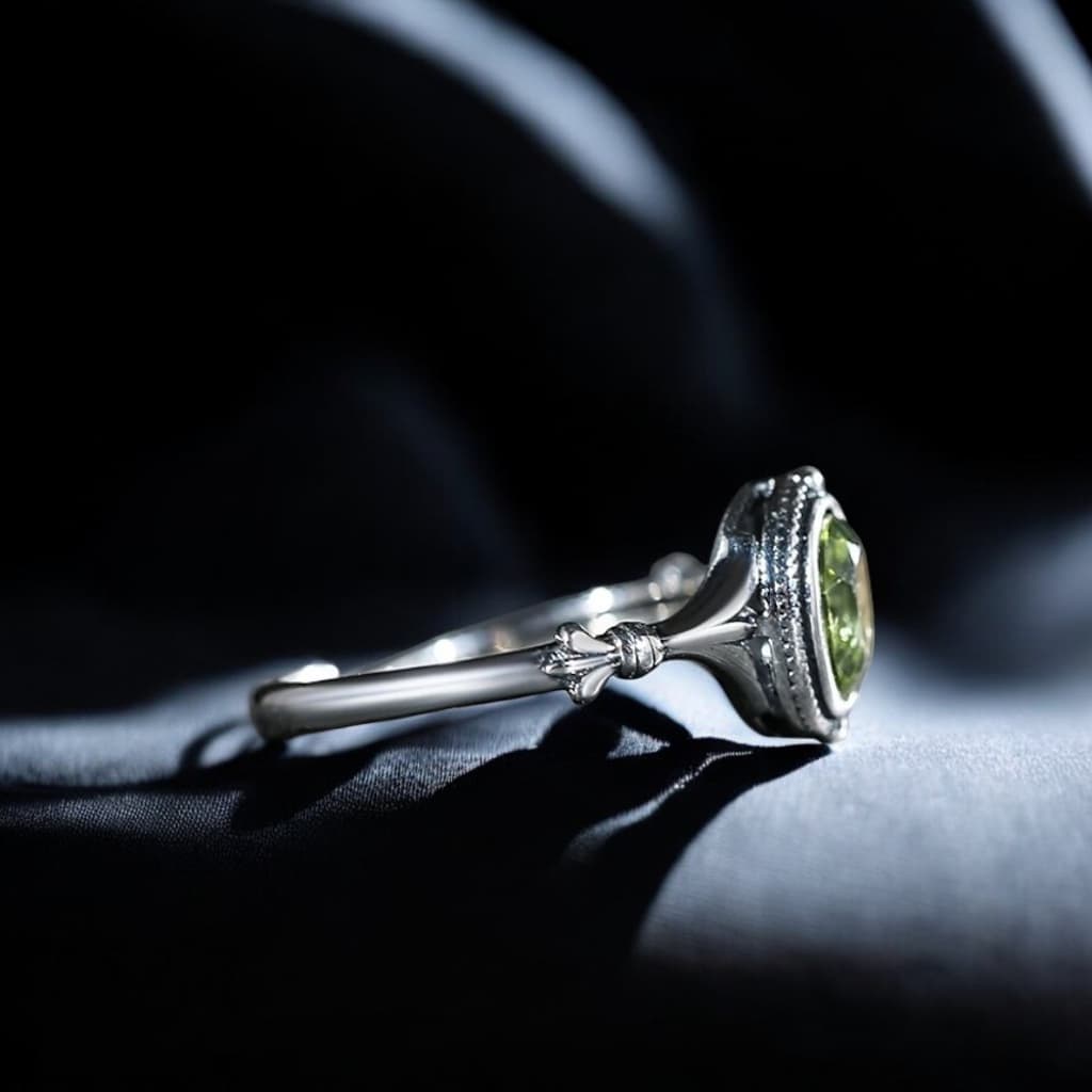 Srebrny PIERŚCIONEK Z OLIWINEM perydot regulowany oliwin srebro 925 vintage