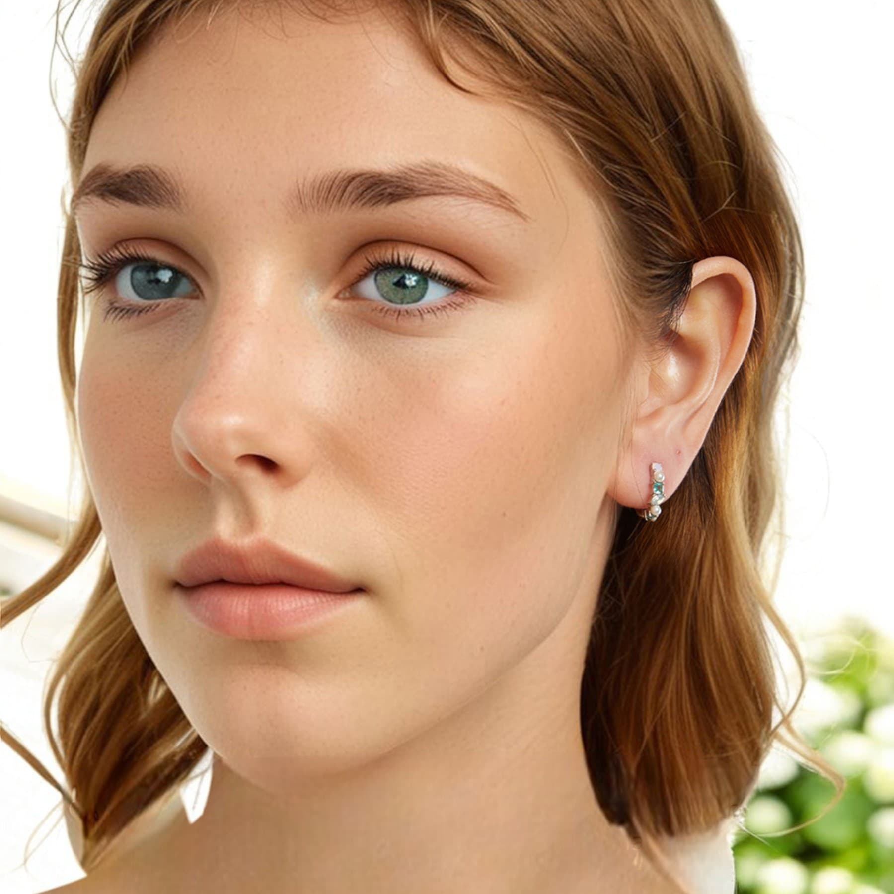 Delikatne Kolczyki Tęczowe kwadrat koła srebro 925 perła opal