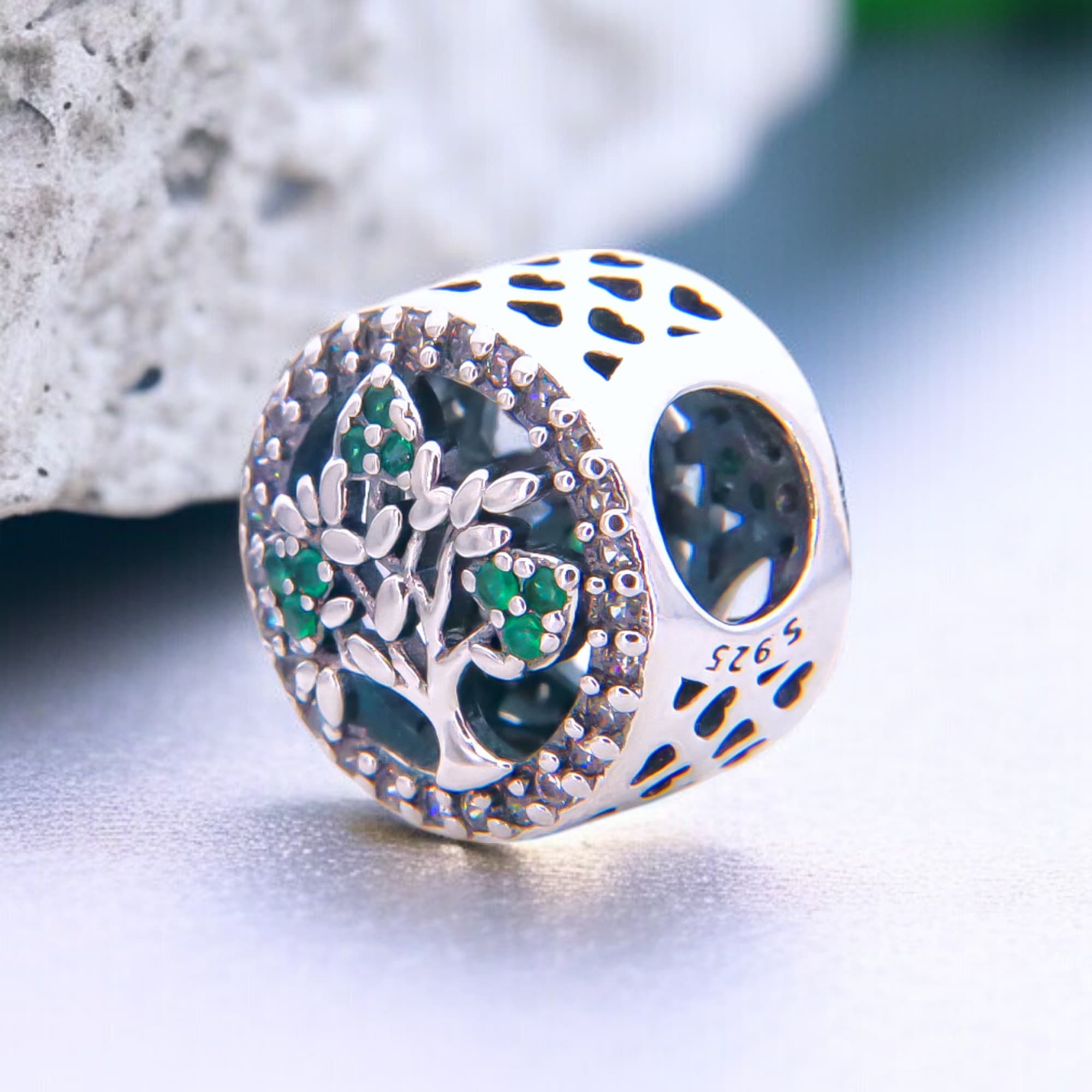 Zawieszka Charms Drzewo życia srebro 925 koralik rodzina