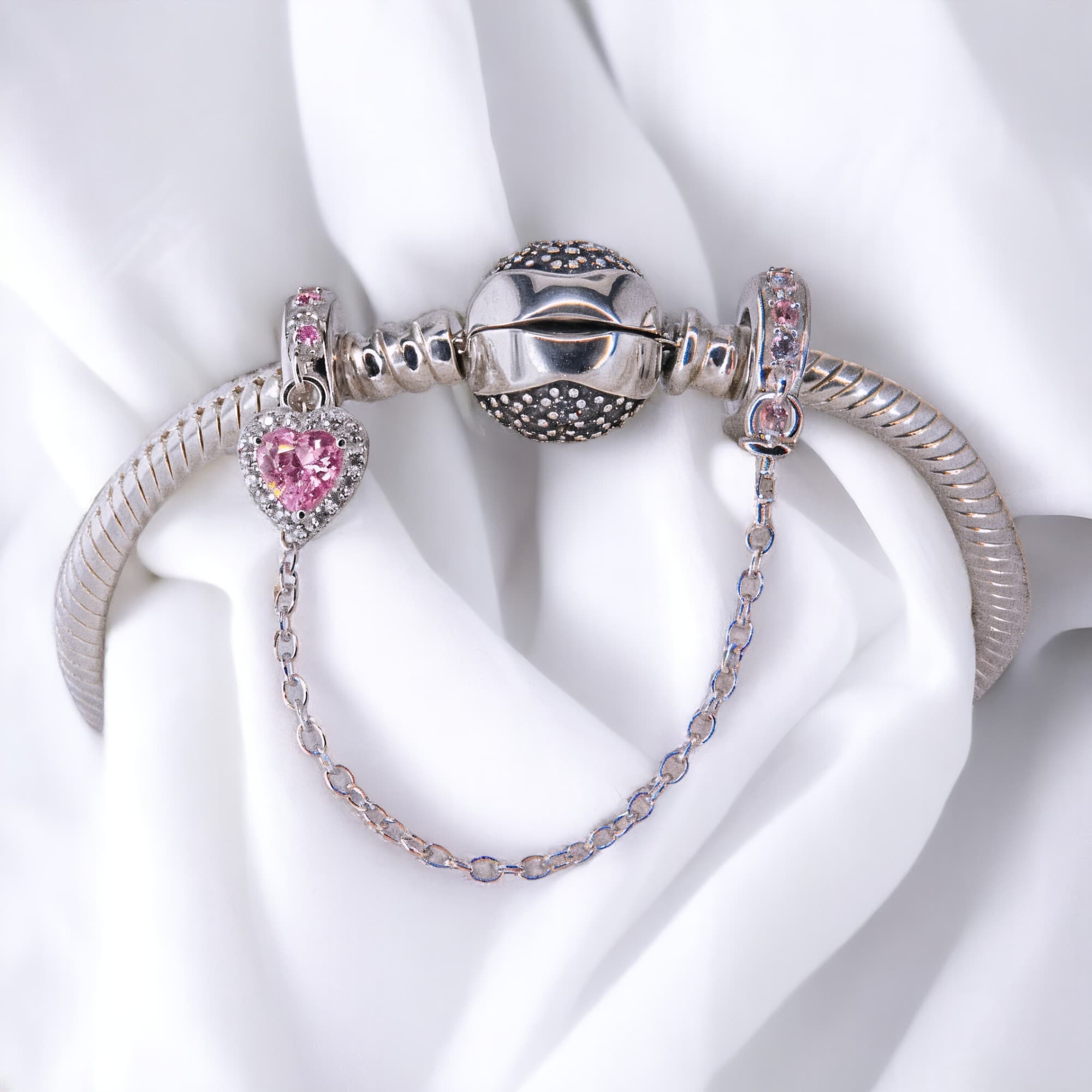 Łańcuszek zabezpieczający do bransoletki Pandora SERCE srebro 925 platyna