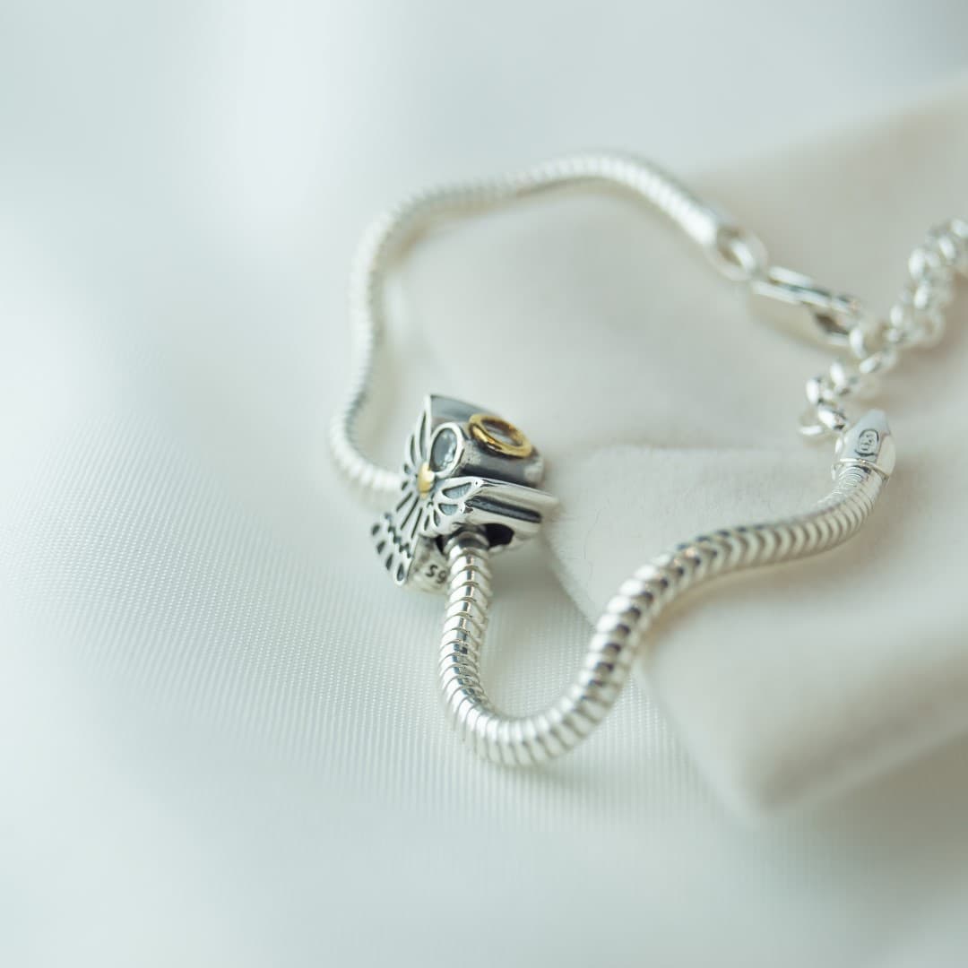 Charms Aniołek srebro 925 anioł